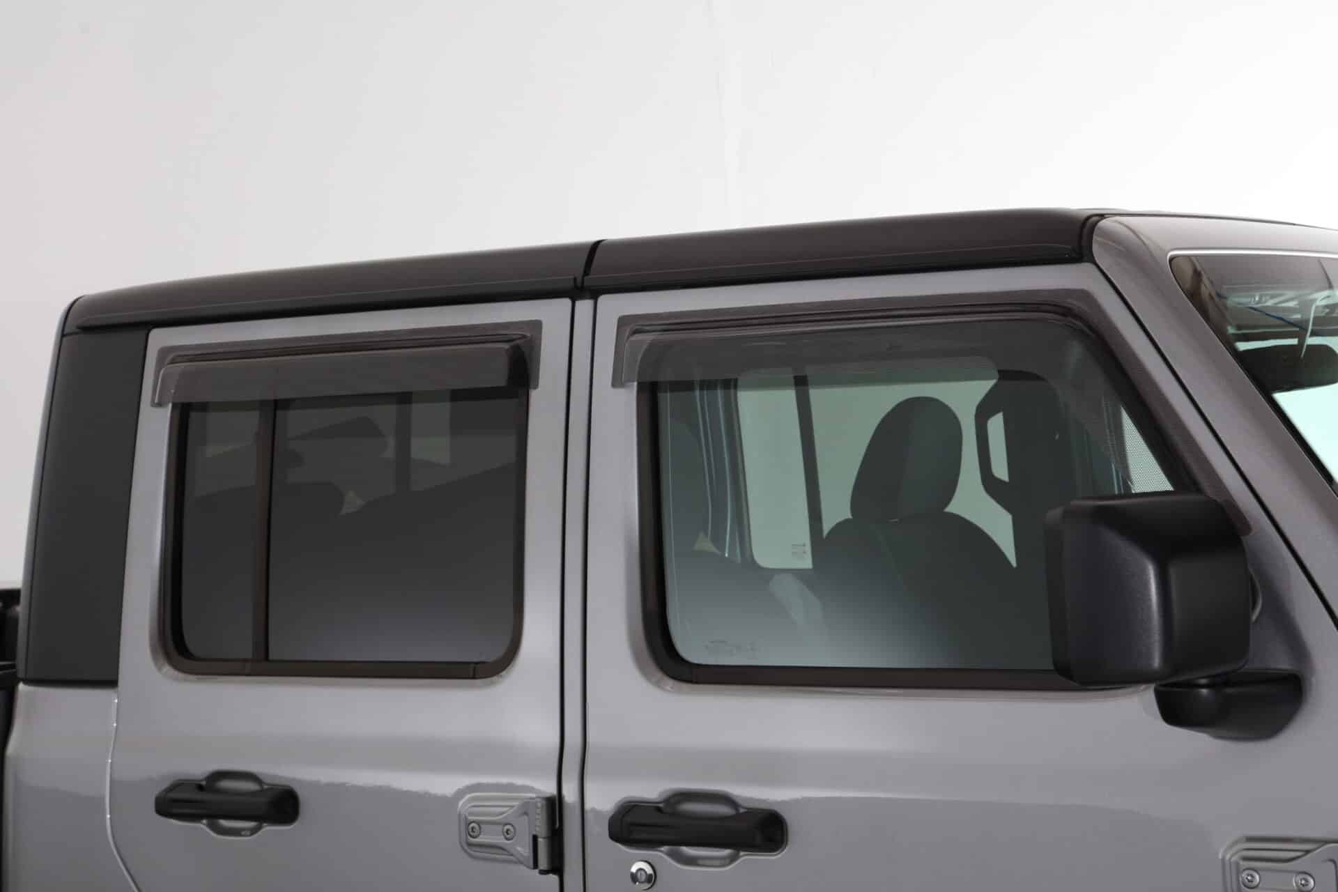 2020-JEEP-GLADIATOR-WINDOW-VENT-CF-1